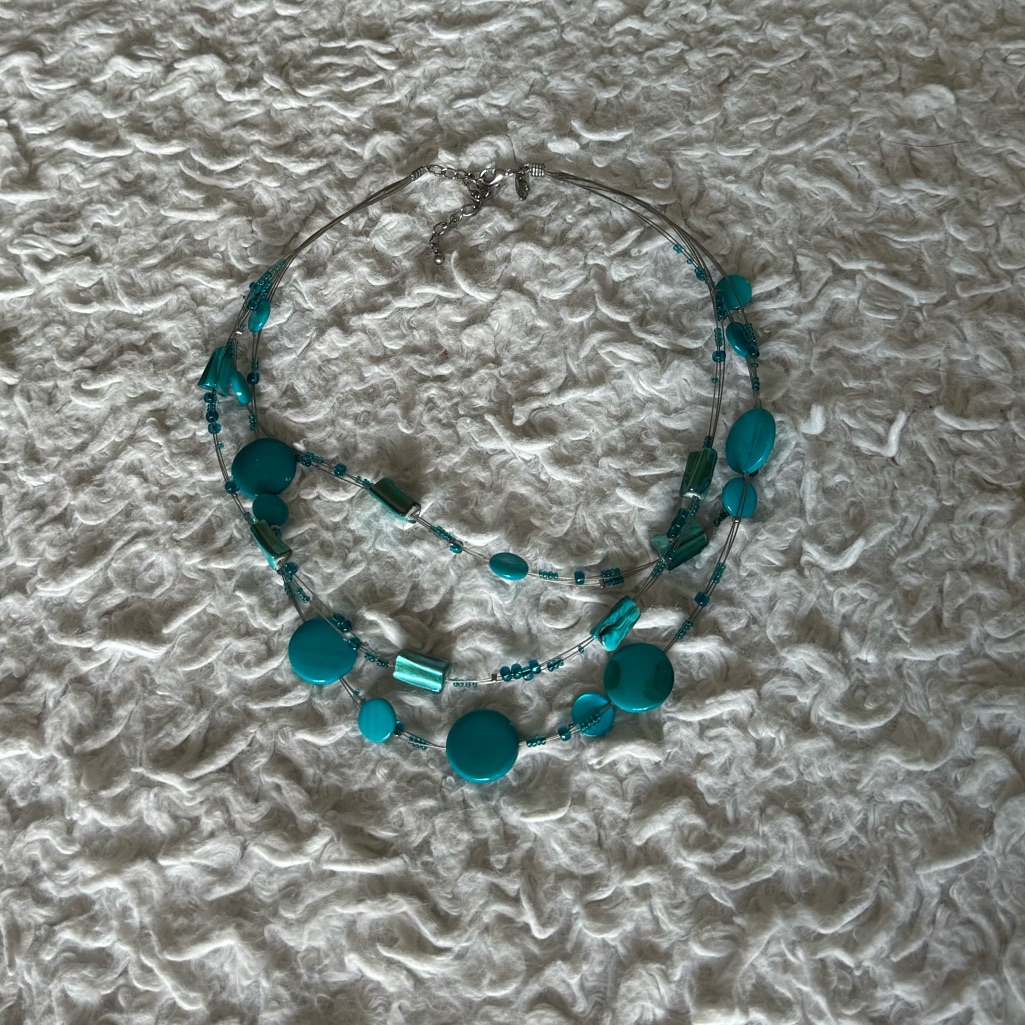 Avenue Necklace 25$